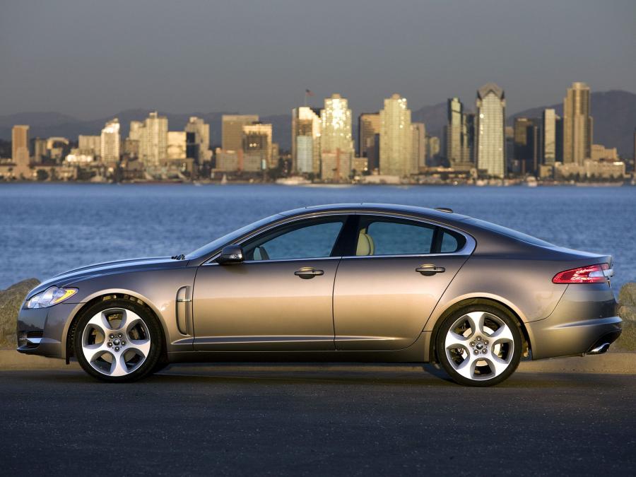  Jaguar XF 2008 года  (US) (фото 22 из 30)
